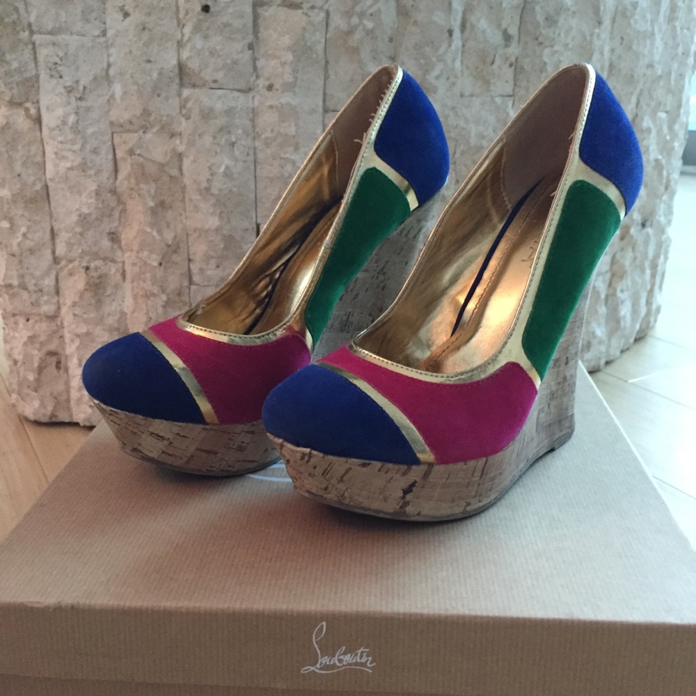 Unique Wedges